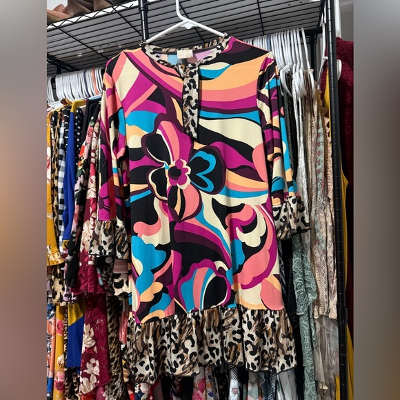 Zadie B'S Tops - Multicolor Abstract Women's Blouse